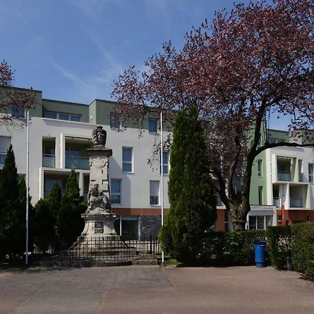 Domitys La Rose Du Beffroi Aparthotel Maizieres-les-Metz Exterior photo